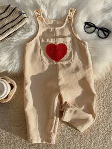 1-Pack Of Newbornl Cute Versatile Casual Corduroy Overalls With A Big Heart Badge, Comfortable, Casual, Versatile And Fashionable For Everyday Wear, Suitable For Birthday Parties, Evening Parties, Performances, Weddings, Baptisms, Opening Ceremonies, Indoor And Outdoor, Daily Life, Sports, Play, Parties, Photos, Vacations, Festivals, Suitable For Spring, Summer, Autumn And Winter - Khaki - View 2