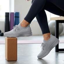 Women Trail Running Shoes - Grey - View 4