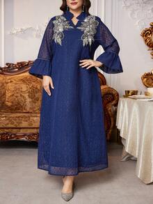 Layrah 大码女士优雅长袖连衣裙，饰有奢华的钻石、亮片和亮片点缀的领口、袖口和下摆，并采用传统的土耳其/阿拉伯刺绣工艺。 - 藏蓝色 - 查看 6