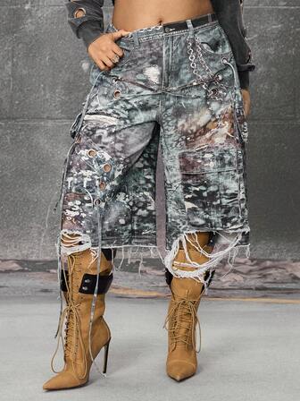 EDITION Pantaloncini di jeans larghi e molto consumati con stampa stile punk di taglia grande per donne