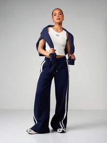 MISSGUIDED Ribbed White Tank Top With Navy Chest Logo Print Sleeveless Casual Summer Basic Essential Fitted Style