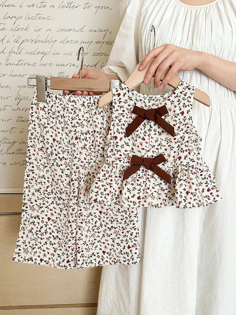 SHEIN LMoss Kids 2pcs Baby Girl Ditsy Floral Sleeveless Top And Loose Casual Pants Set - Apricot - View 1