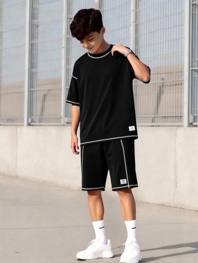 Vacaura Set de 2 piezas Camiseta de punto de cuello redondo de manga corta de unicolor minimalista para adolescentes varones, a juego con pantalones cortos, diseño de línea de color contrastante, tela cómoda, adecuado para todas las estaciones y ocasiones