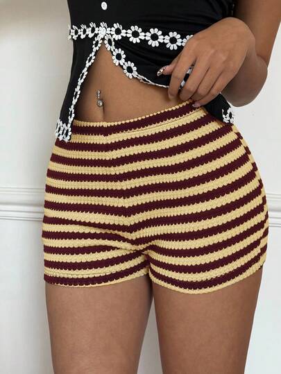 Siren Gaze Women's Elastic Waist Striped Skinny Casual Shorts