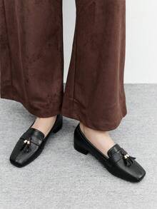 CUCCOO BIZCHIC Commuting Casual Minimalist Solid Color Square Toe Women Flats For Christmas - Black - View 4