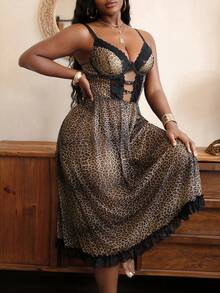 SHEIN Bộ đồ lót gợi cảm cỡ lớn 2 món với chất liệu lưới in họa tiết da báo và gọng nâng ngực. - Nhiều màu - Xem 5