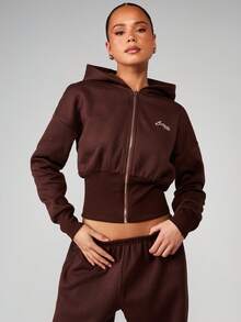 MISSGUIDED Sudadera con capucha con cremallera y logo bordado, con detalles de bajo acanalado para otoño e invierno, para un estilo casual y cómodo - Café integral - Ver 1