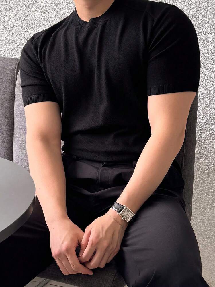 Men's Solid Black Crew Neck Knit Sweater, Spring/Summer