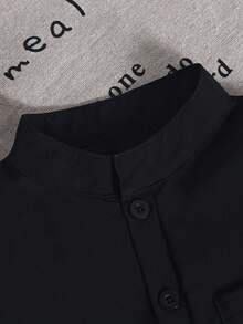 SHEIN 两件套男婴套装，传统纯白色半开襟立领衬衫和长裤，适合日常穿着、户外玩耍、上学、度假——可爱，适合家庭休闲、运动和聚会。 - 黑色 - 查看 4