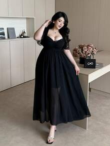 Vibekara 春夏秋三季优雅度假风法式雪纺蕾丝拼接荷叶边袖子修身A字裙 - 黑色 - 查看 1