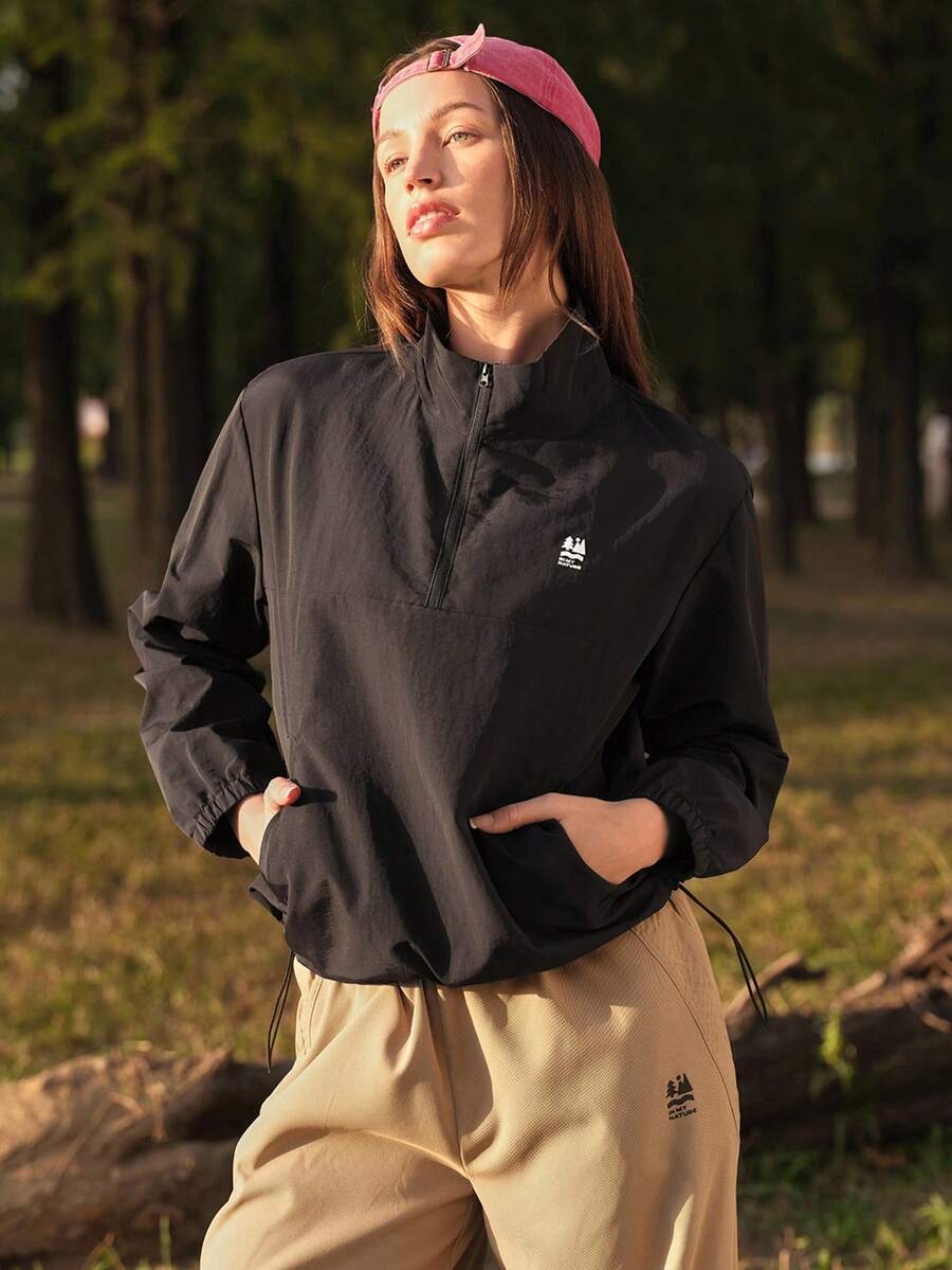 SHEIN In My Nature 女士字母印花拉链半开襟长袖户外卫衣徒步上衣 女士四分之一拉链防风外套 - 黑色 - 查看 1