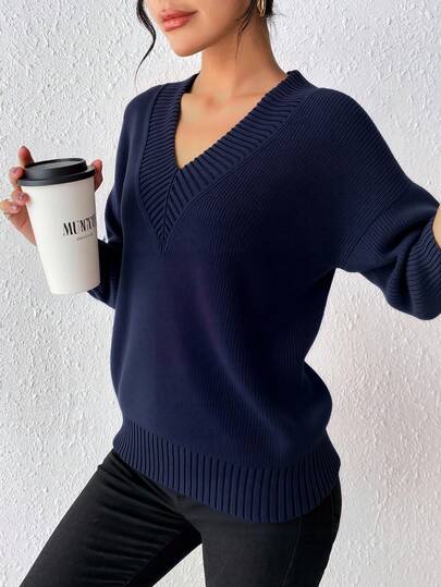 "Suéter de Tejido de Ribs con Cuello en V y Corte Amplio - Detalles de Bordes Ajustados, Abrasador y Versátil para Ocasiones Cotidianas"