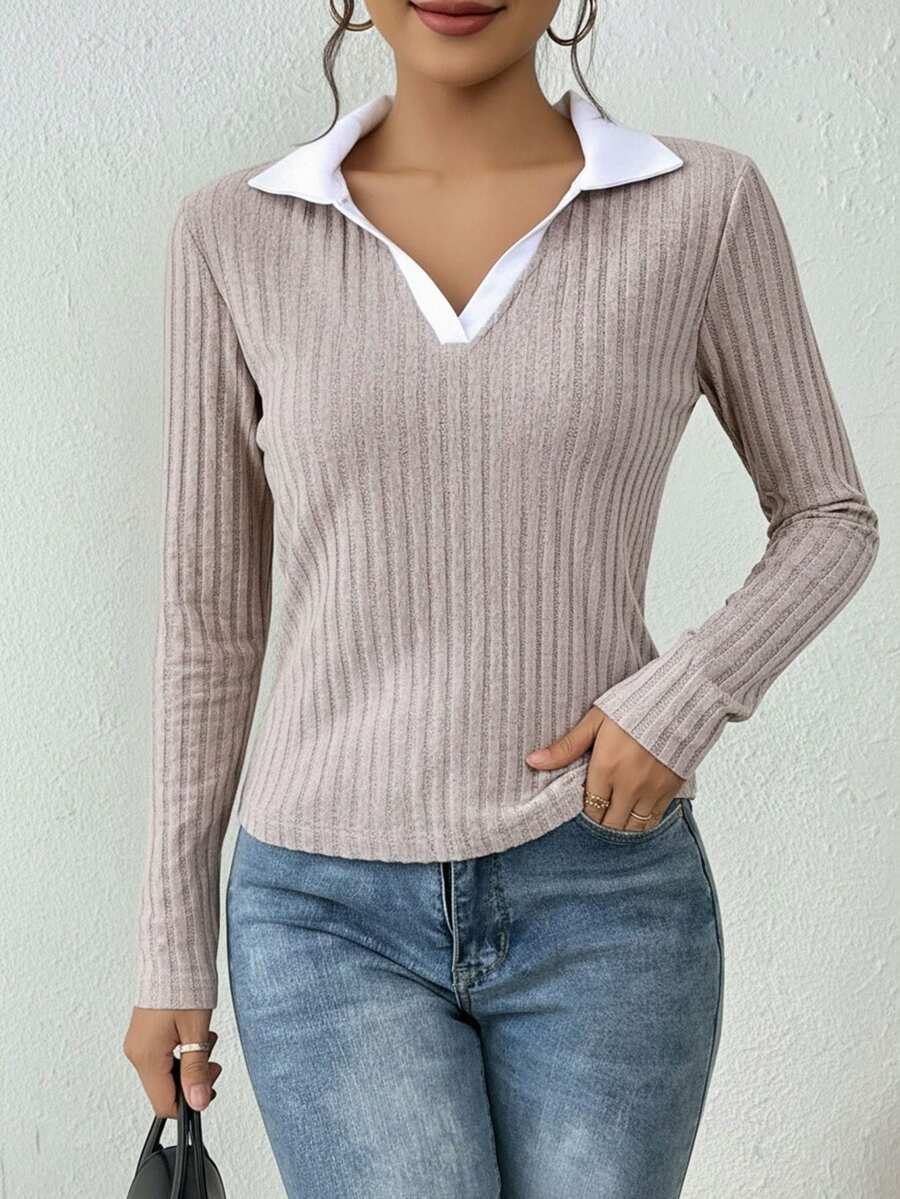 Blusa mujer manga larga acanalada cuello tipo camisa escote en V diseño elegante ajustado textura suave ideal oficina casual outfits modernos - Avena - Ver 1