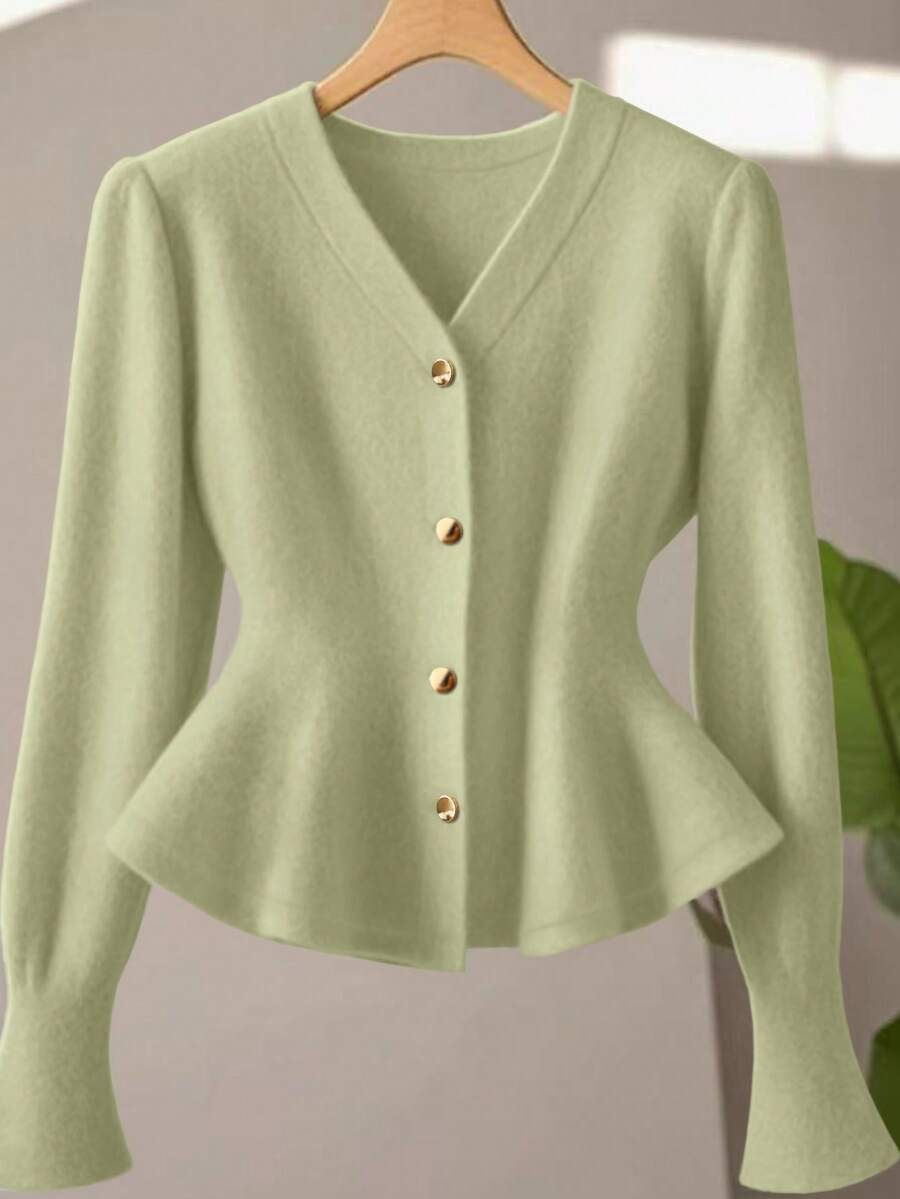 GlowEve V领金属纽扣腰部荷叶边下摆超长袖女式开衫 - 綠色 - 查看 1