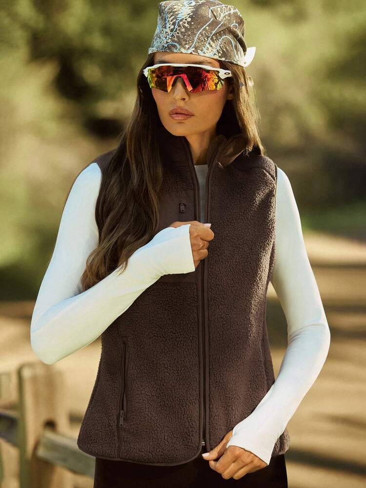 Gilet confortable et épais en polaire douce et chaude, coupe décontractée, col et emmanchures élastiques, avec poche avant, pour un usage quotidien et décontracté en hiver