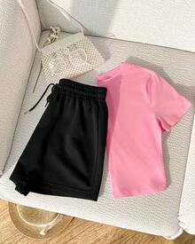 Sed de 2 piezas de camiseta y pantalones cortos con estampado de Corazones - Rosa - Ver 2