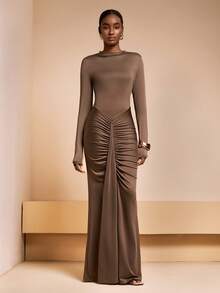 Zivah فستان ماكسي طويل الأكمام بياقة على شكل حرف V مع كشكشة الخصر وربطة + جاكيت كيمونو فضفاض شفاف مجموعة من قطعتين، مجموعة قطعتين كاجوال، مجموعة قطعتين للعطلات، بدلة نسائية مكونة من قطعتين - كاكي - مشاهدة 4