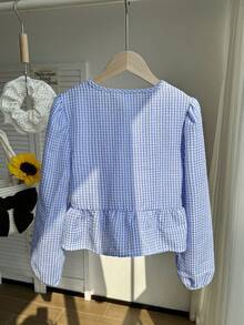 SHEIN Tween Girls' Casual Holiday Shirt With Bow Decor, Cute Bow Accent, Ruffle Hem Long Sleeve Round Neck Loose Fit Blue Striped Sleeve Ruffle Hem Blouse, Spring/Autumn/Summer, Casual Everyday Wear, Long Sleeve Top Shirt