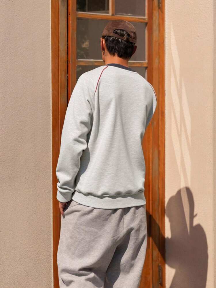 Men's Autumn/Winter Pullover Sweatshirt With Contrast Color Patchwork, Sporty Style