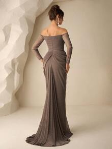 Coutiva 优雅的亮片珍珠装饰露肩露背长袖礼服（奢华华丽的礼服），配有褶裥裙摆；适合婚礼宾客、毕业典礼和生日派对的正式晚礼服。 - 棕色 - 查看 3