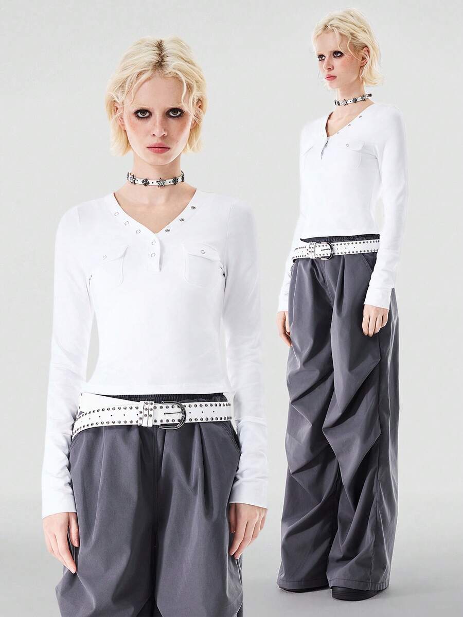 Bloopia 女士针织长袖V领修身时尚别致金属扣设计上衣，秋季款 - 白色 - 查看 1