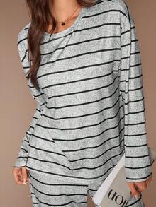 SHEIN Women's Casual Striped Round Neck Long Sleeve Straight Leg Pajama Set Women's Loungwear Striped Pjs Women's Lounge Wear Sets Striped Pajama Set Striped Lounge Set - Grey - View 5