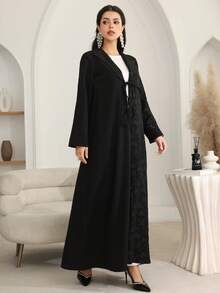 Al Najma 女士纯色提花休闲宽松度假阿拉伯长袍 - 黑色 - 查看 5