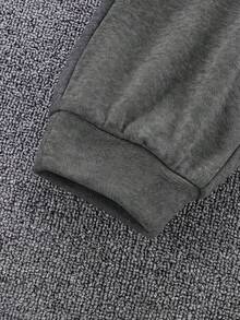 SHEIN 6pcs Kids/Tween Boys Casual Everyday Versatile Printed Hoodie Sweatshirt And Relaxed Fit Jogger Pants 2-Piece Thermal Lined Outfit Set Flash Burgundy Boho Goth Y2k Streetwear Rave Vacation Holiday Party Festival Fall Winter Winter Clothes Retro Vintage Casual Cozy - Multicolor - View 8