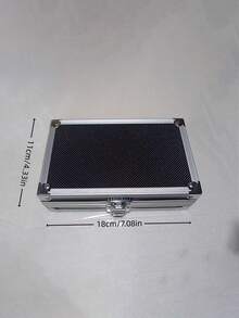 1个可上锁铝制收纳盒 - 黑色多功能安全收纳盒，可存放珠宝、现金、硬币、银行卡和钥匙 - 适用于家庭、办公室、旅行的便携式隐藏式安全收纳盒 - 设计紧凑，结构坚固，采用优质金属，安全隐蔽，专为注重安全的用户设计的珠宝盒