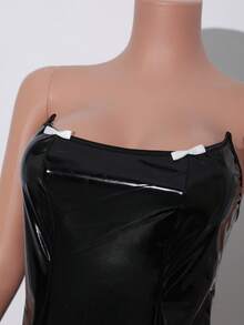 SHEIN 三件套：PU皮革交叉露背抹胸迷你连衣裙和过膝袜，性感内衣 - 黑色 - 查看 4