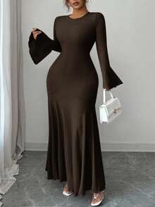 Elenzga Plus Size Elegant Solid Color Flare Sleeve Fishtail Hem Dress, Autumn - Brown - View 3