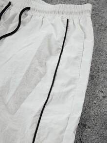 Sport MetroGents Lange weiße Sporthose mit Reißverschluss und gewebtem Buchstaben-Design Jogginghose - Weiss - Übersicht 3