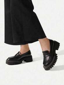 Women Loafers Shoes - Black - View 1