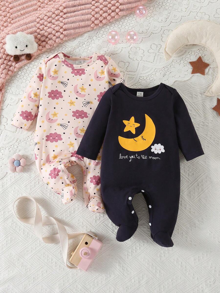 SHEIN 新生儿睡衣 - 两件套连脚睡衣,月亮星星印花,粉色/海军蓝长袖圆领,按扣设计,舒适睡衣,四季皆宜,2026年节日必备,柔软弹力,亲肤透气,轻便舒适,是送给新生儿的理想礼物。套装包含两种图案。 - 彩色 - 查看 1