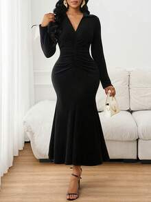 SHEIN Lady Women's Solid Color V-Neck Long Sleeve Ruched Elegant Waist-Cinched Maxi Fishtail Dress, Suitable For Parties And Events - Black - View 7