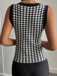 Livesso Women's Casual Houndstooth Print Crew Neck Short Sleeve Knit Top, Autumn/Winter - Black and White - View 2