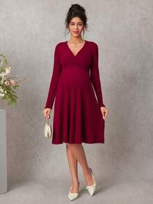 SHEIN 孕妇纯色重叠V领长袖休闲哺乳连衣裙 - 紅色 - 查看 3
