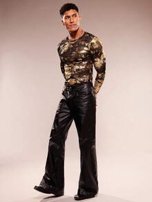 FeverCity Men's Crew Neck Straight Shoulder Long Sleeve Slim Fit Fashionable T-Shirt