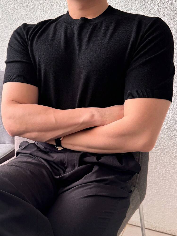 Men's Solid Black Crew Neck Knit Sweater, Spring/Summer
