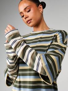 MISSGUIDED Doppellagiges Langarm Horizontal gestreiftes Rundhals Lässig Relaxed Fit Oversized Geripptes Frühling Herbst Alltags Basic T-Shirt