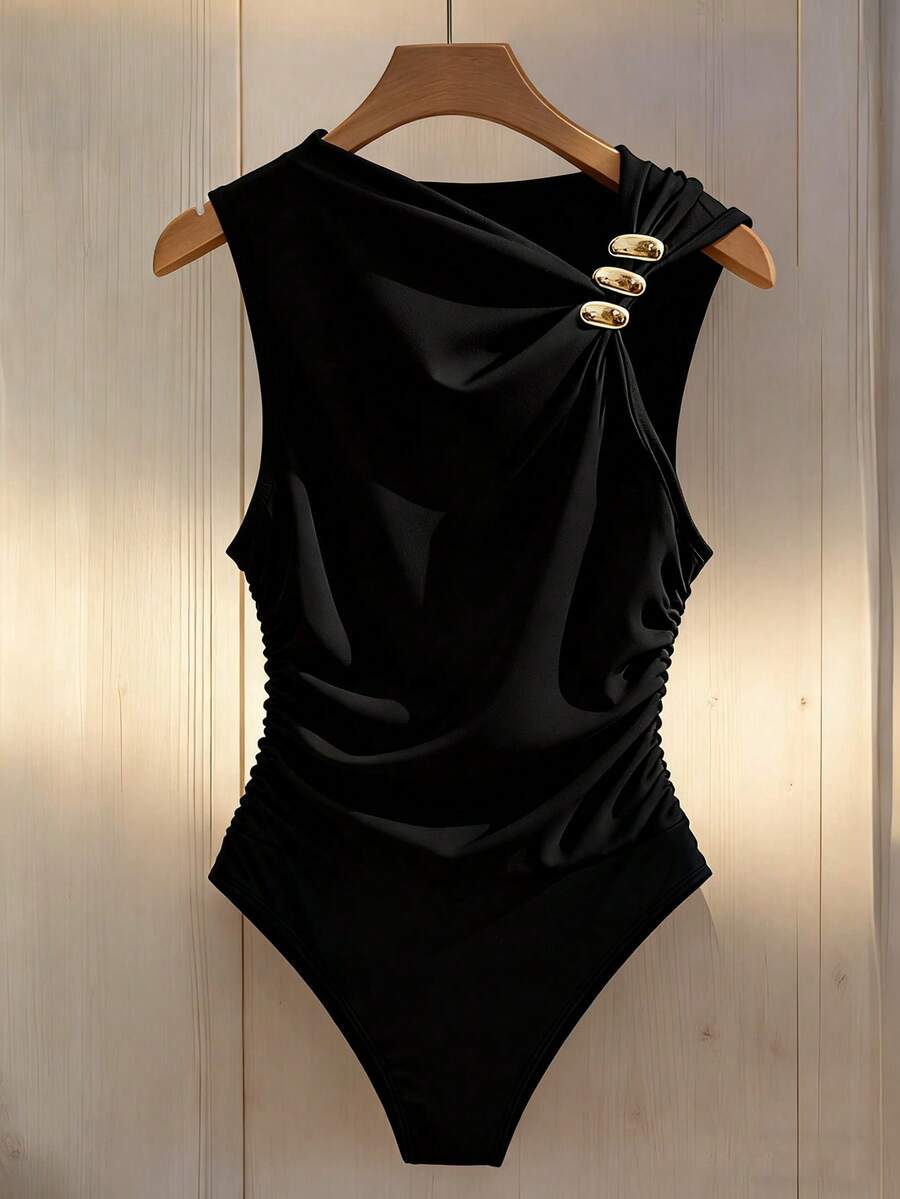 Franclia Asymmetrical Neckline Metal Buckle Decor, Ruched Waist Fitted Bodysuit