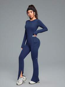 Innovista 女士必备纯色运动连体衣，内置胸罩，可拆卸护垫，运动弹力瑜伽健身连体衣，连体运动服，露背透气秋季运动紧身衣，提升设计，纯色日常基本款运动休闲连体衣，办公室到健身房，居家办公，跑步，骑行，HIIT 训练，舒适运动，有氧运动，骑行，CrossFit，户外运动，健康 TT，病毒式传播，IG 卷轴准备就绪，FYP，INSTA，OOTD，蓝色，工作妈妈，健身，性能装备，极简主义，自然色调，干净的女孩，普拉提，公主，影响者，时尚，多功能服装 - 藏蓝色 - 查看 5