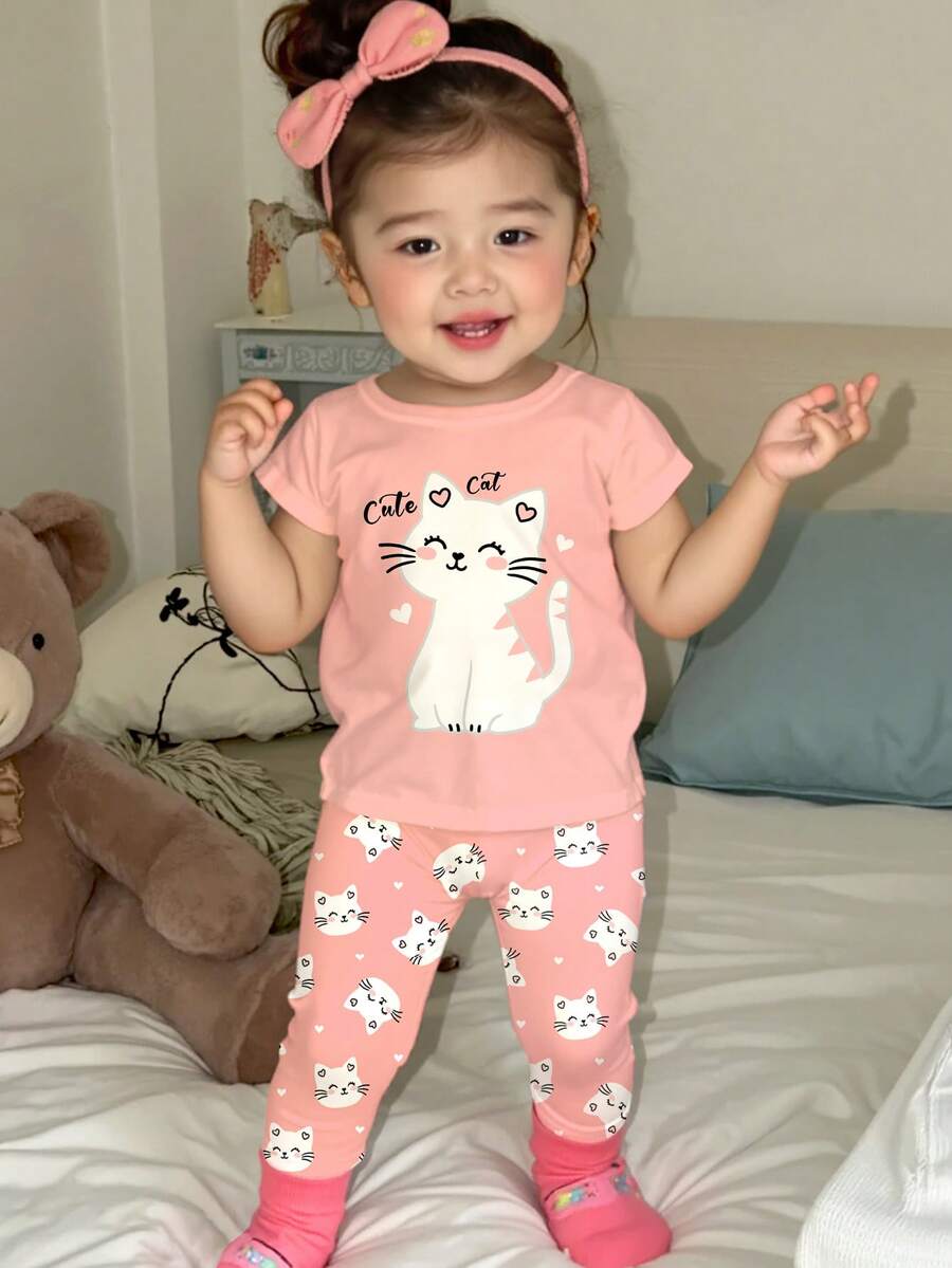 SHEIN 两件套女宝宝休闲可爱卡通动物猫咪印花修身圆领短袖上衣和裤子家居服套装,珊瑚粉色,适合夏季、秋季新款、甜美风格、女宝宝秋季时尚、女宝宝舒适、女宝宝日常时尚 - 彩色 - 查看 1