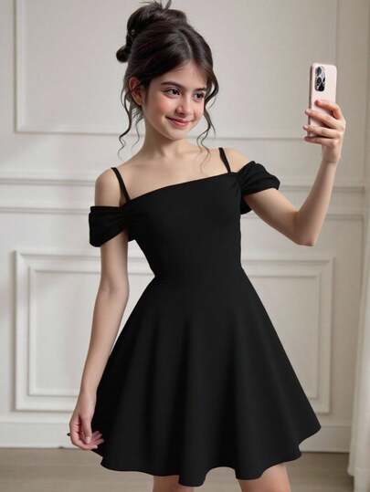 SHEIN Tween Girl Elegant Off-Shoulder Cinched Waist A-Line Velvet Dress