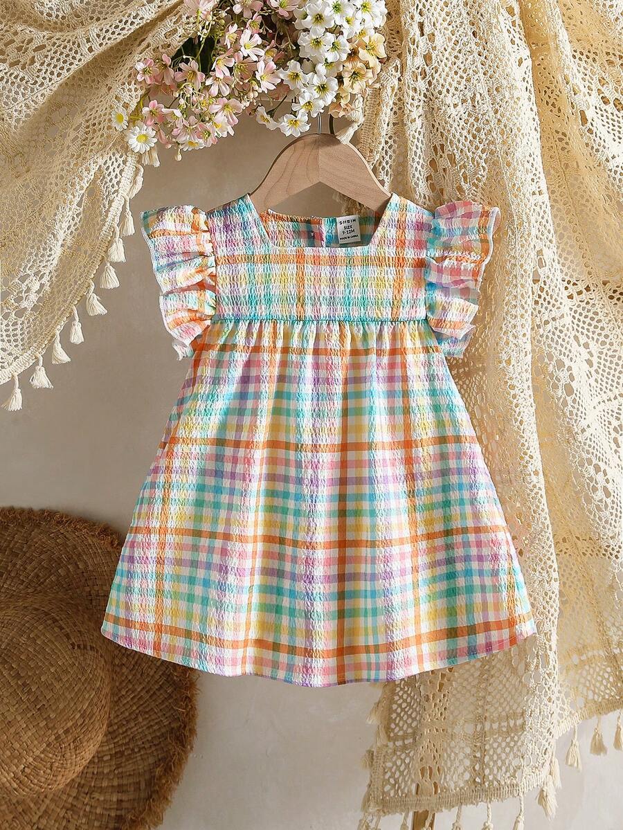 SHEIN Vintaside Kids 女婴夏季彩色绿色格子短袖迷你连衣裙，田园风格，清新图案，轻盈廓形，适合户外、休闲和派对场合。 - 彩色 - 查看 1