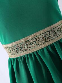 Girls' Sleeveless Dress With Spaghetti Straps, Green Pleated Skirt, Gold Trim Collar And Waistband, Fashion Elegant Dress For Casual Wear And Parties, Spring/Summer Halter Neck Green Dress Green Dress For Girl Girls Special Occasion Dress Emerald Green Elegant Girls Dress Tween Formal Green Dress - Green - View 5
