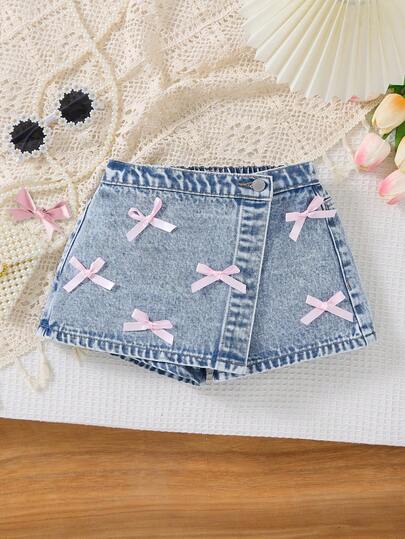 SHEIN Young Girl New Y2k Summer Cute Pink Bowknot Decor Washed Soft Casual Denim Skirts Shorts Spring Summer,For Kid Girls Spring/Summer Dailywear Outfits,Girls Streetwear Outfits,Girls Beach Outfit,Vacation Outfits For Girls,Casual Clothes For Girls,Graphic Short,Toddler Short,4-Year-Old Girls Short ,Summer Short,Casual Short