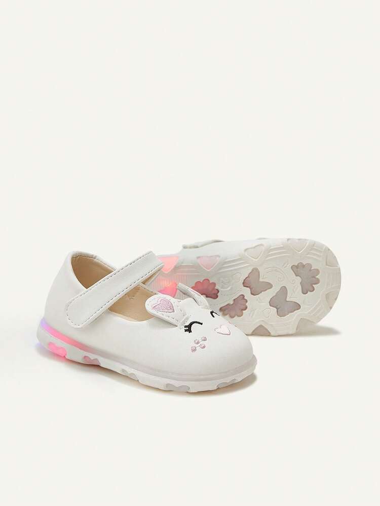 1 Pair White Bunny Shoes With Glossy Texture, 3D Rabbit Ear Design, Hook And Loop Strap For Easy On/Off, Cute Cartoon, Soft & Comfortable, Fashion Princess Shoes - White - View 6