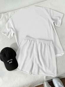 Manfinity Homme Men's Grey Cuffed T-Shirt And Shorts Casual Loose Suit - White - View 2