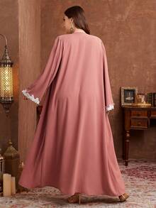 Al Najma 大码女士休闲优雅刺绣饰边撞色长袍，长袖 - 珊瑚粉 - 查看 2